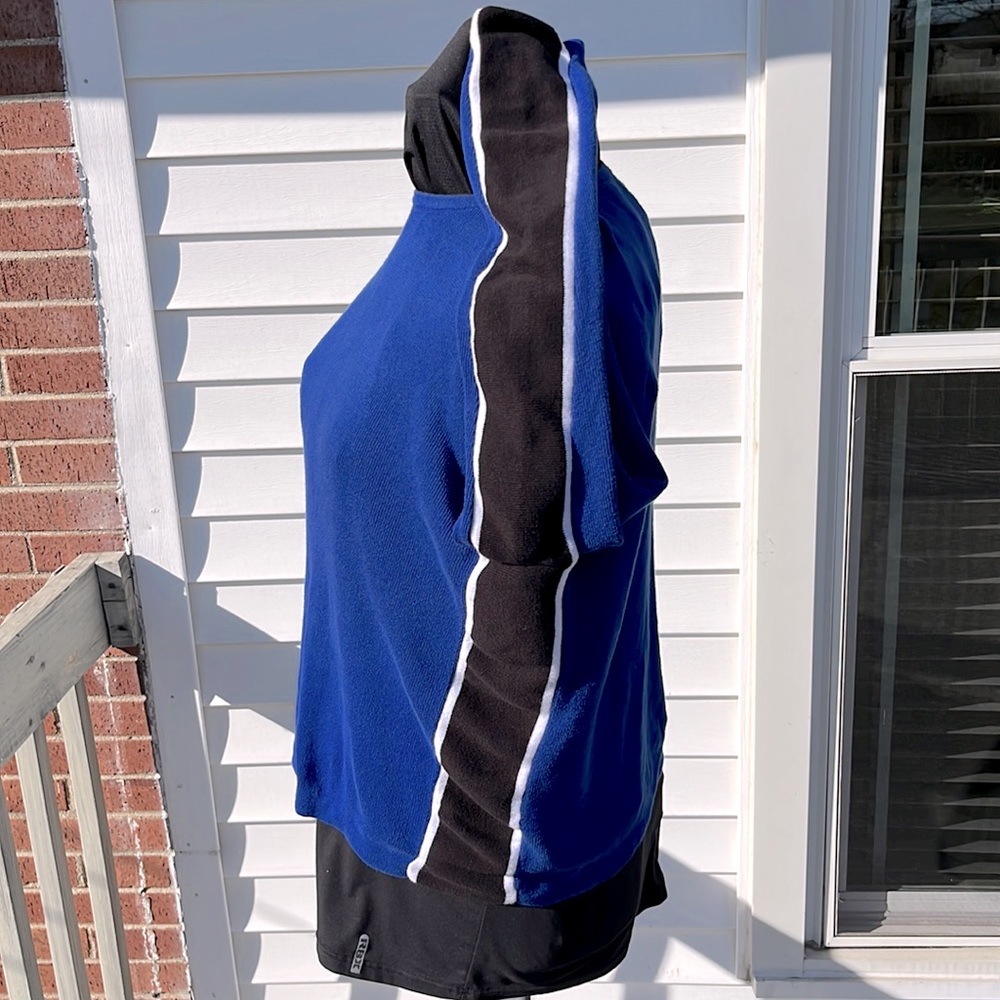 Men’s large blue sweater